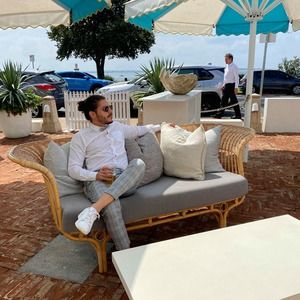 Meet your Posher, Samuel